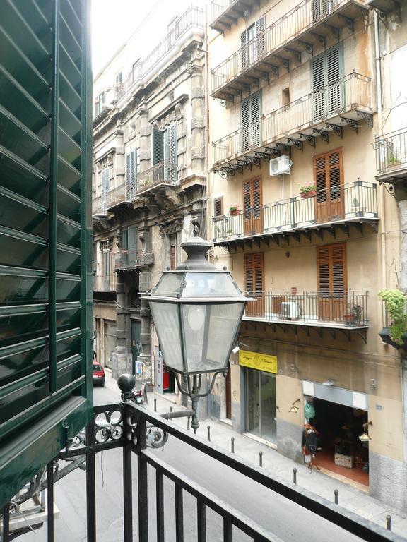 Bed and Breakfast Persiane Al Cassaro à Palerme Extérieur photo